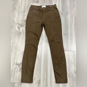 Frame Denim Le High Skinny in Military Green Size 26